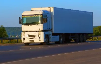 Antalya ile Yomra Arası Öğrenci Eşyası Taşıma